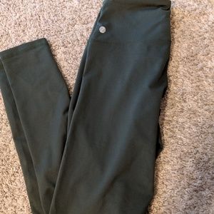 Zella green leggings
